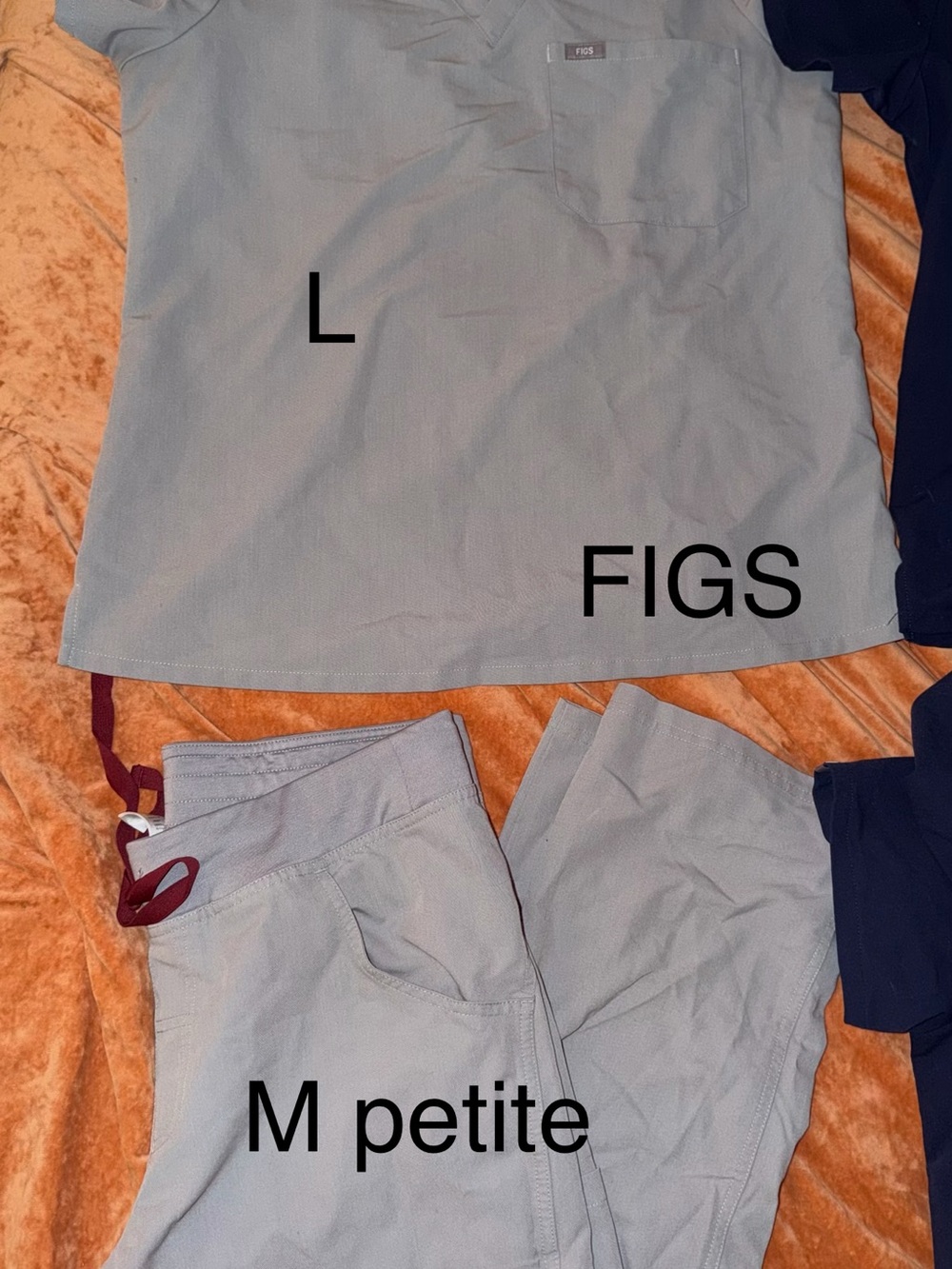 FIGS Technical Collection Cement L top M petite bottom